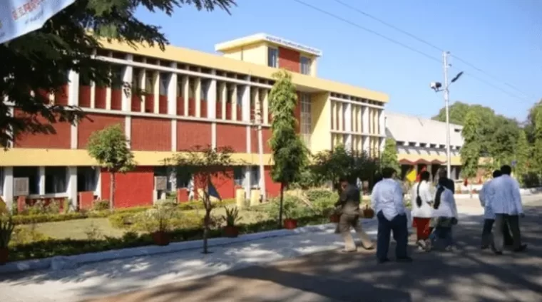 Maharani-Laxmi-Bai-Medical-College-Jhansi-Banner